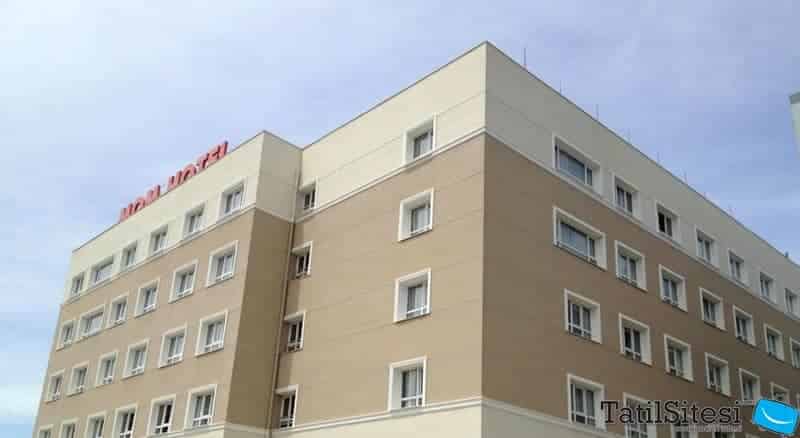 Mom Hotel İzmir